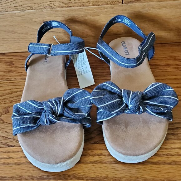 Size 2 Striped-Chambray Bow-Tie Sandals for Girls NWT - Picture 1 of 5